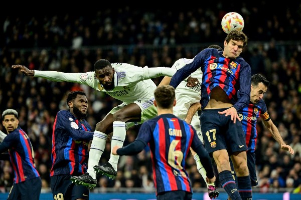 柔佛新山疑似对海港派出违规球员，该球员本应累积三黄停赛