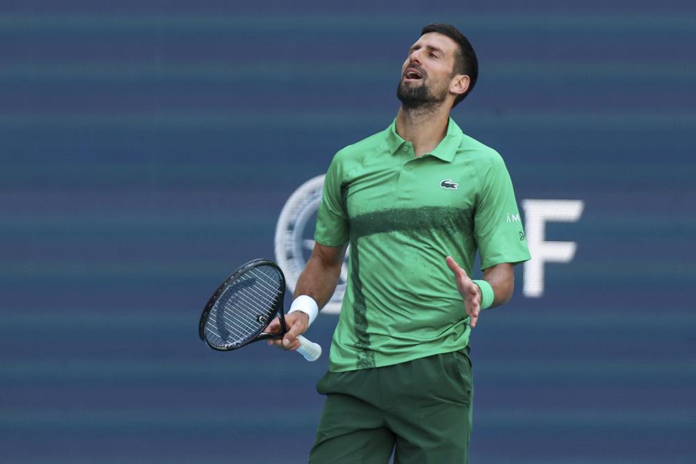 记者：中超收官战赛后，西海岸将为邵佳一举办告别仪式