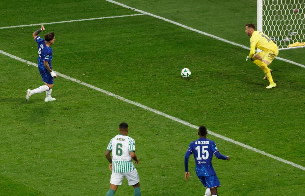 收获亚冠客场首分，杨明洋：继续努力继续拼